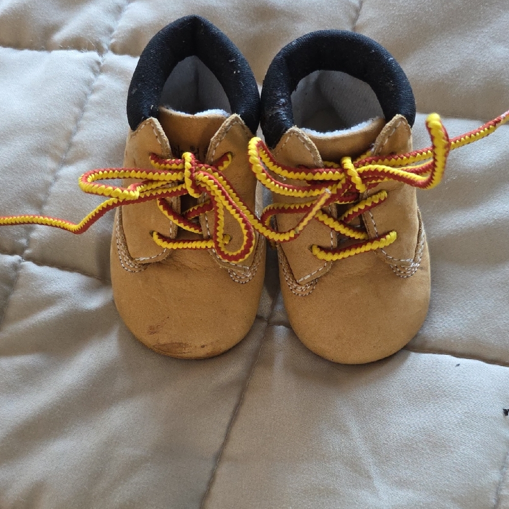 Timberland Tan Baby Shoes with Yellow Laces
